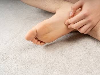 adult flat feet treatment in Mathura